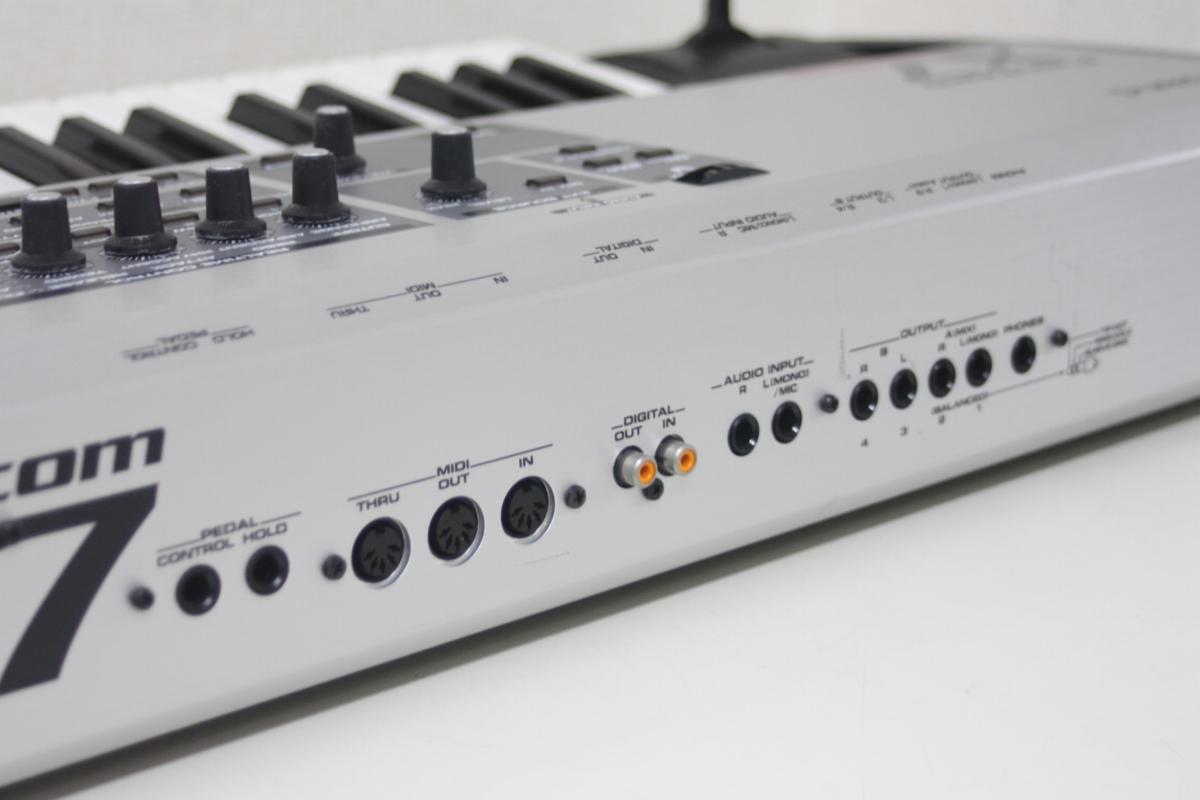 中古品☆Roland/ローランド Fantom X7 シンセサイザー 鍵盤楽器 AUDIO TRACK EXPANSION