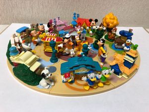 ディズニー トゥーンタウンのYahoo!オークション(旧ヤフオク!)の相場