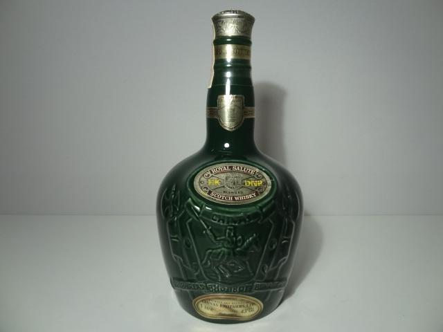 古酒 ROYAL SALUTE ロイヤルサルート 21年 1000ml 緑 陶器ボトル 巾着