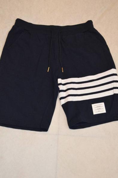 THOM BROWNE トムブラウン スエット 未使用 ショートパンツ 短パン