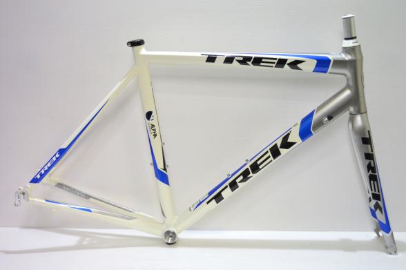 B'z LIVE GYM 2015 EPIC NIGHT サイン色紙 稲葉 松本 B'z LIVE-GYM