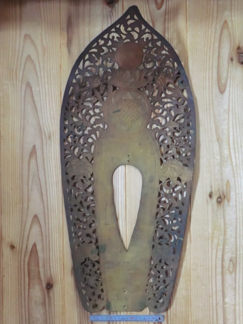 仏教仏像部品○舟形光背(蓮弁型挙身光) 金属製 宗教寺院