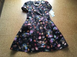 新作商品も続々入荷中！ ☆エムズグレイシー・ワンピース☆黒お花柄