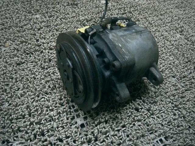 アルト E-HA11S エアコン コンプレッサー 0DG 95201-72B23 95200-71B10
