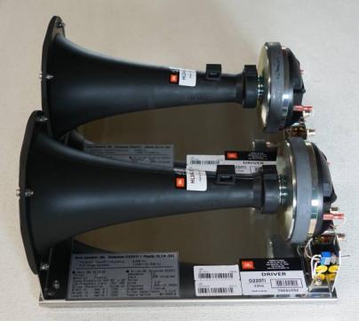 ツイーター（ Tweeter ）、フルレンジ（Full range）切換式ホーンスピーカーシステム　ＪＢＬ_1