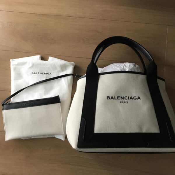 新品未使用BALENCIAGAバレンシアガ トートバック ホワイト トート 