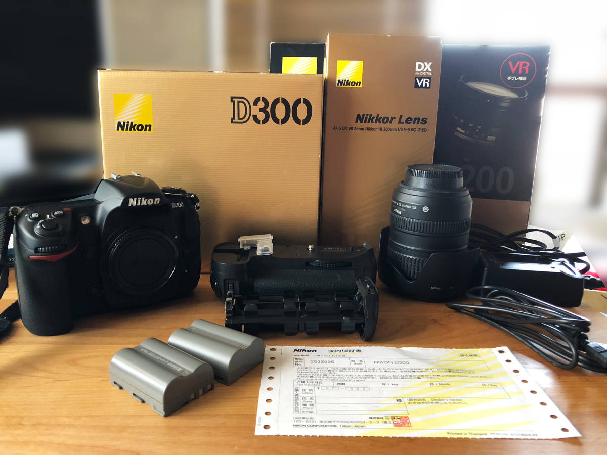定番人気，HOT Nikon D300 ズームレンズキット シャッター回数9 454回 パワーバッテリーパックおまけ(ニコン)｜売買されたオークション情報、yahooの商品情報をアーカイブ公開 - オークファン ニコン