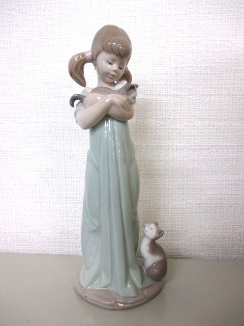 【美品】LLADRO リヤドロ 私のことも忘れないで 5743 フィギュリン 1325 LLADRO リヤドロ 5743 私の事も忘れないで フィギュリン 少女 猫