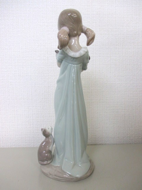 1325 LLADRO リヤドロ 5743 私の事も忘れないで フィギュリン 少女 猫