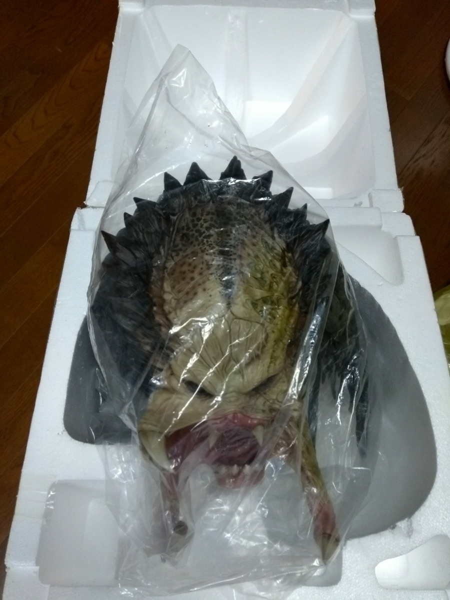 新品サイドショウ 巨大スタチュー AVP2 レジェンダリー・スケール・バスト ウルフ・プレデター necaネガhottoysホットトイズ