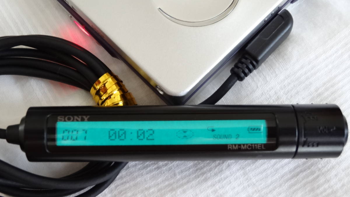 ☆美品！SONY/ソニー☆MDLP対応MD WALKMAN MZ-E707 乾電池でもガム電池