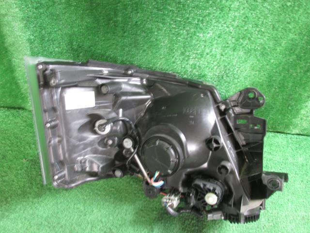 NV350キャラバン VW2E26 左ヘッドライト 【公式通販】