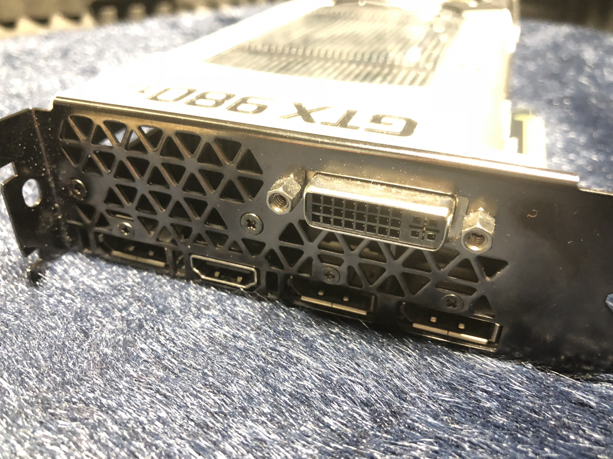 レア品 Nvidia GTX980 Ti 6GB Mac EFI 特注仕様 値下げ 早い者勝ち