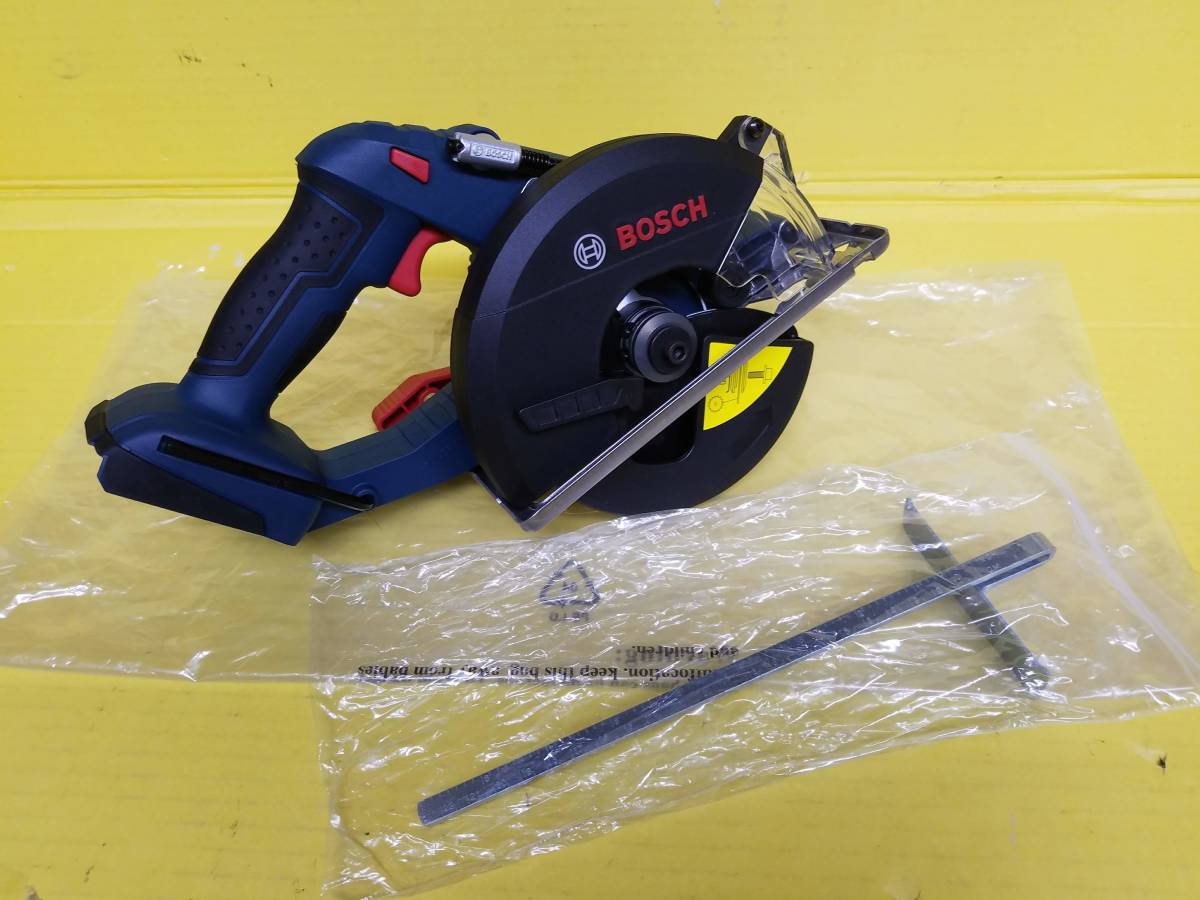 T104[10] [美品] Bosch/ボッシュ コードレス 丸ノコ GKM 18 V-LI 付属：並行ガイド・六角レンチ 本体のみ 動作・中古品