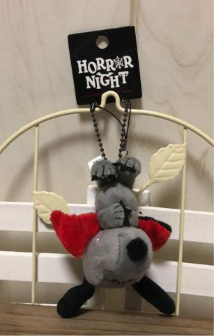 Usj スヌーピー ぬいぐるみ ストラップ 小 ハロウィン 18 コウモリ マスコット ボールチェーン ホラーナイト スヌーピー 売買されたオークション情報 Yahooの商品情報をアーカイブ公開 オークファン Aucfan Com