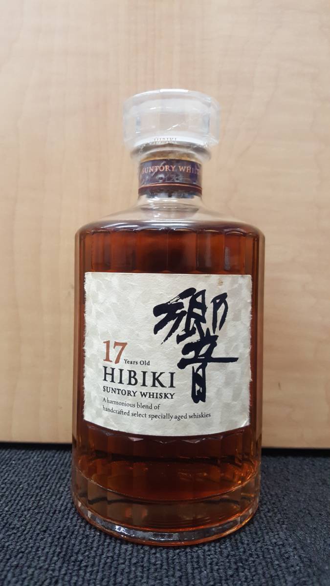 未開封 サントリー 響 17年 700ml 未開封 サントリー 響 17年