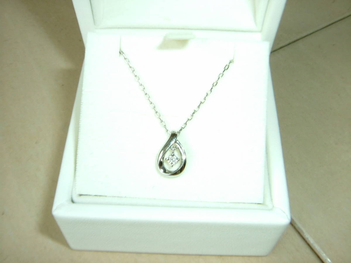 ４℃ pt850 ドロップ しずく ネックレス ダイヤ プラチナ 新品同様☆4℃ ネックレス ダイヤモンド Pt850 しずく ドロップ
