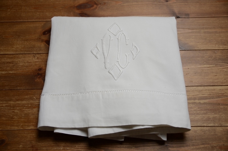 フランス・アンティーク＊リネン刺繍シーツ203×293 フランス アンティーク コットンリネン 刺繍入り シーツ [FG275] 税込
