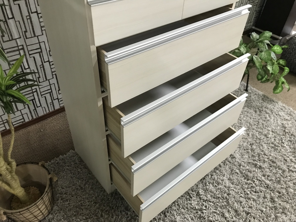 【国産】 タワーチェスト 80幅8段 高さ180㎝ チェスト ホワイト 完成品 モダンスタイル スカイ アウトレット/未使用 0921 C タワーチェスト チェスト タンス 奥行44.5アイクーリ 幅79.5 衣類