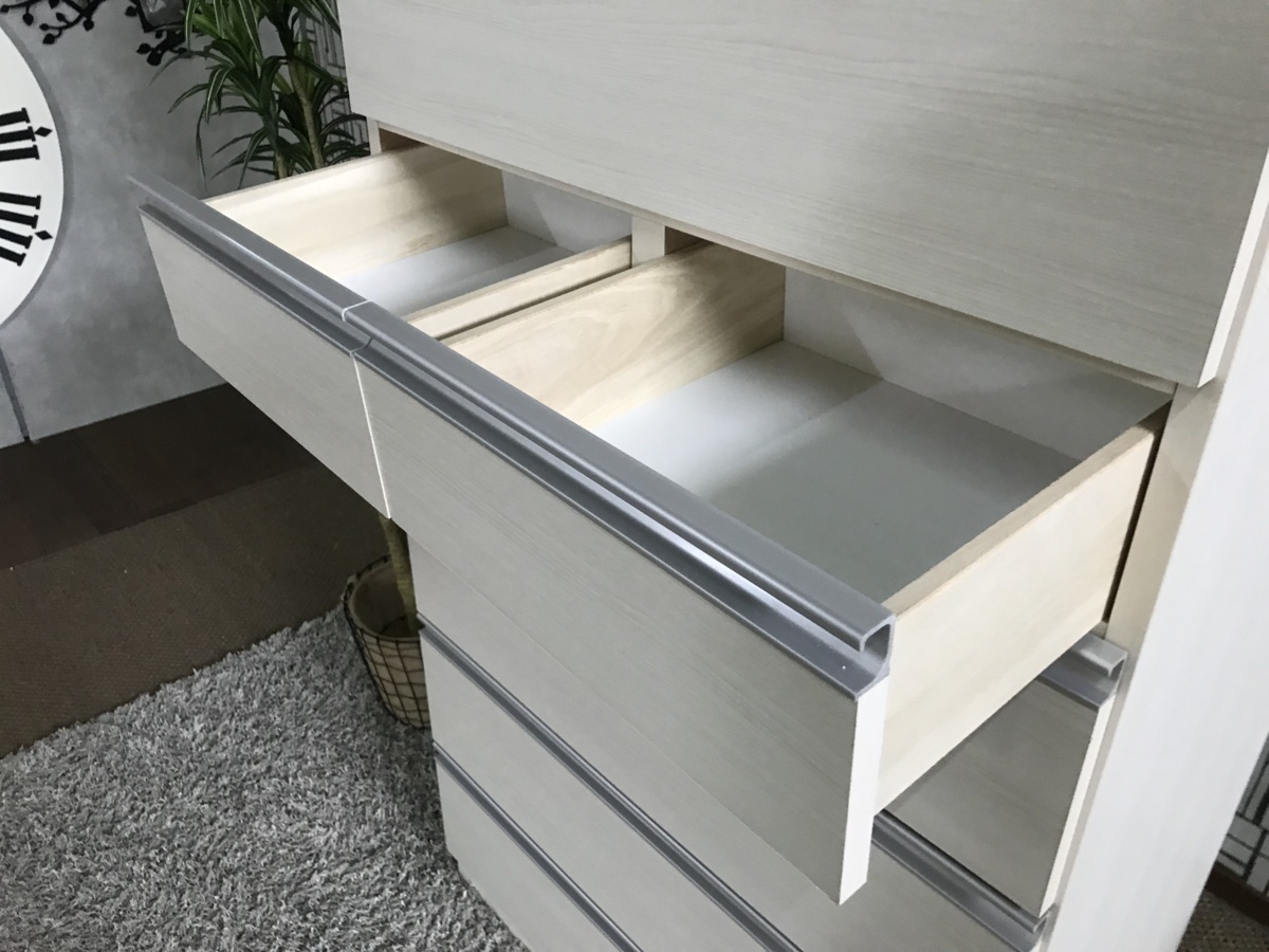 【国産】 タワーチェスト 80幅8段 高さ180㎝ チェスト ホワイト 完成品 モダンスタイル スカイ アウトレット/未使用 0921 C タワーチェスト チェスト タンス 奥行44.5アイクーリ 幅79.5 衣類