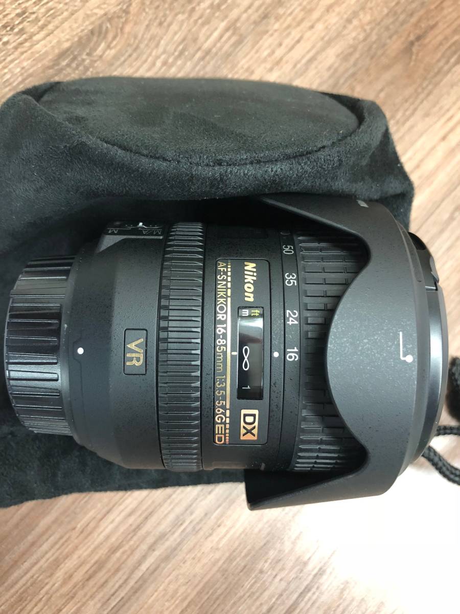 ☆美品☆ Nikon AF-S DX NIKKOR 16-85mm F3.5-5.6 G ED VR 2 ニコン