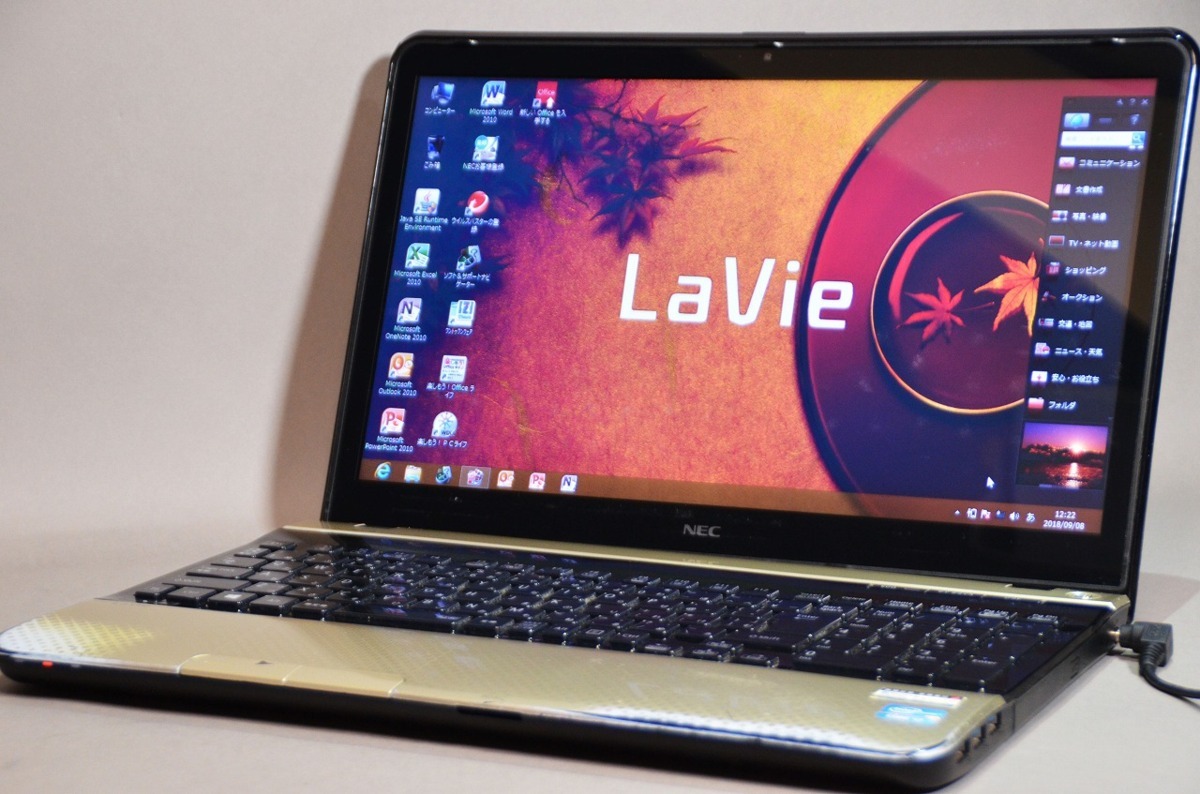 NEC PC-LS550J26G Lavie LS550/J Core i7 3632QM 2.20GHz 4GB 320GB□1
