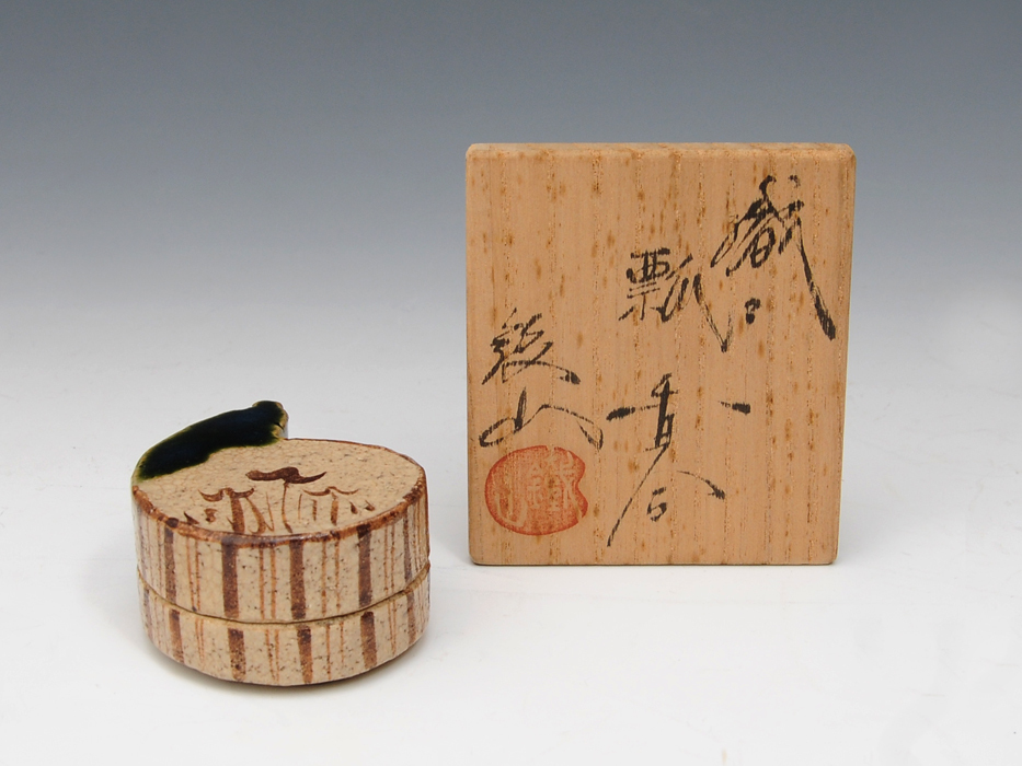 松本鉄山（造）織部瓢香合 共箱 共布 茶道具 現代工芸 美品 b3903t