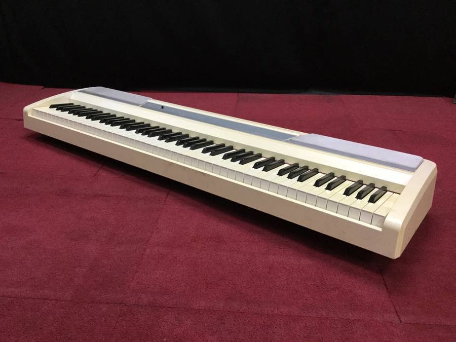 電子ピアノ　KORG SP-170S ホワイト 【直接お渡し】【ジャンク品】 KORG SP-170S 電子ピアノ☆ジャンク品 電子ピアノ SP-170S KORG 直接お渡し