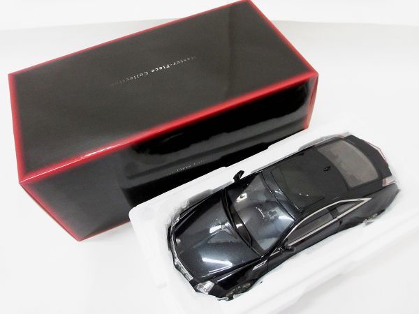 Cadillac キャデラック CTS クーペ ブラックメタリック 1/18 ダイ 