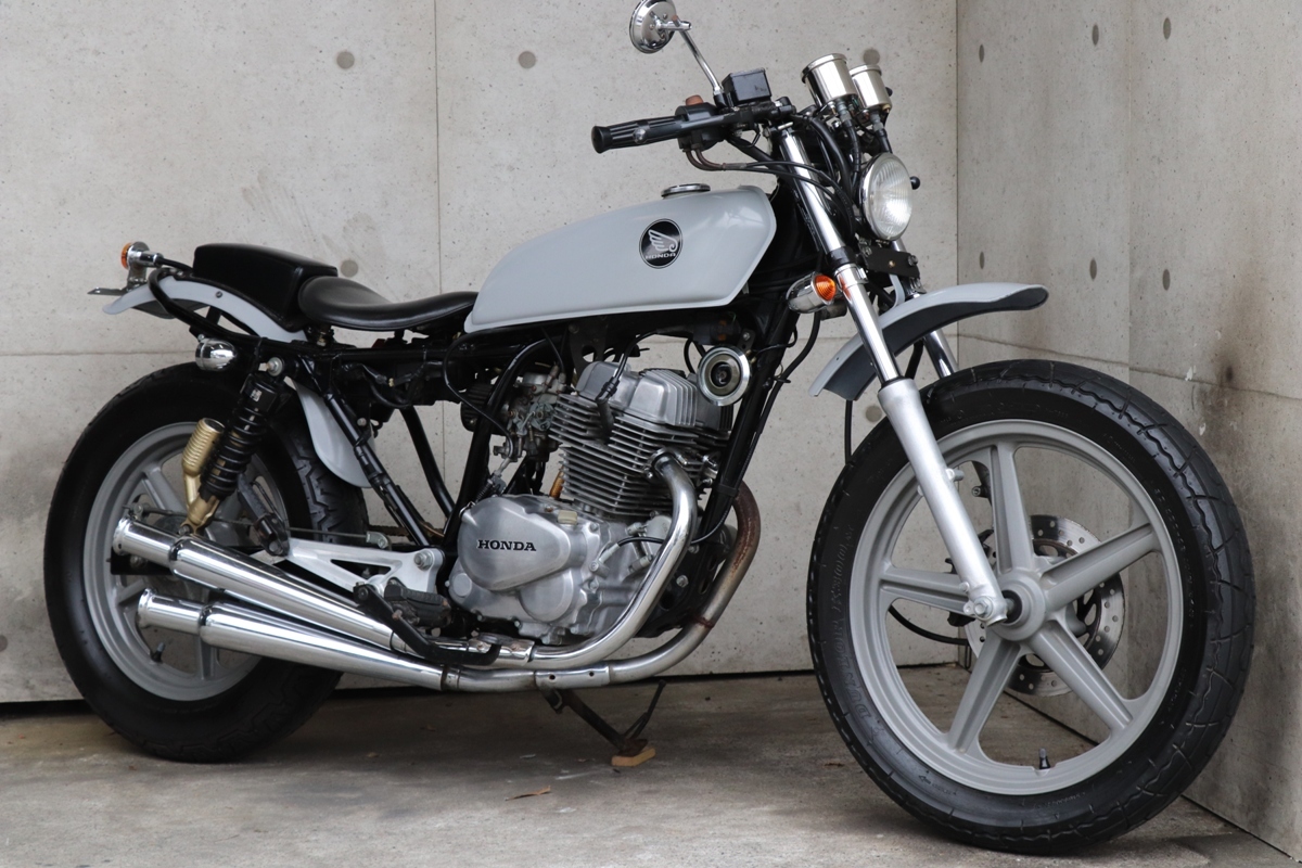 横浜～ HONDA ナイトホーク250 ボバー カフェレーサー カスタム 綺麗 