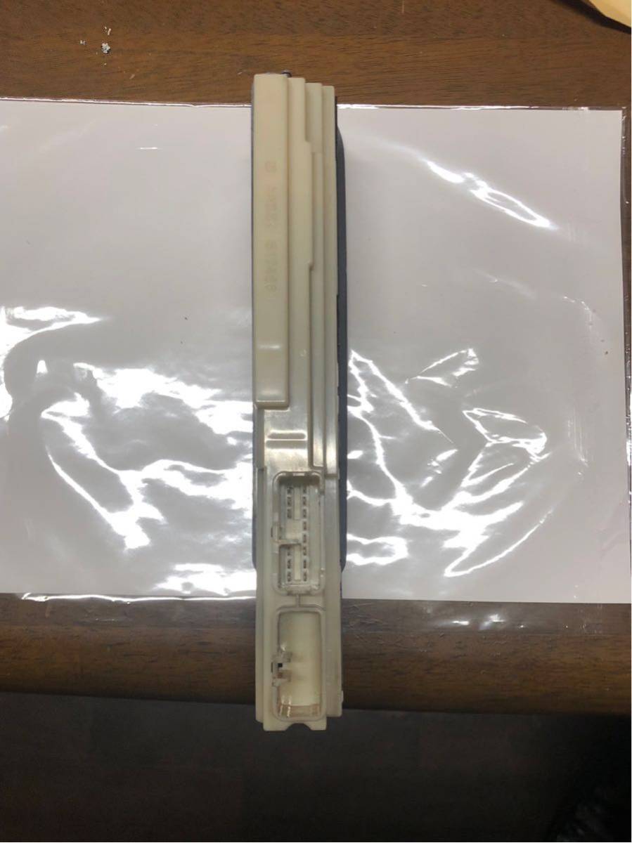 三菱ふそう キャンター 純正パワーウインドウスイッチ 右側 中古品 24V