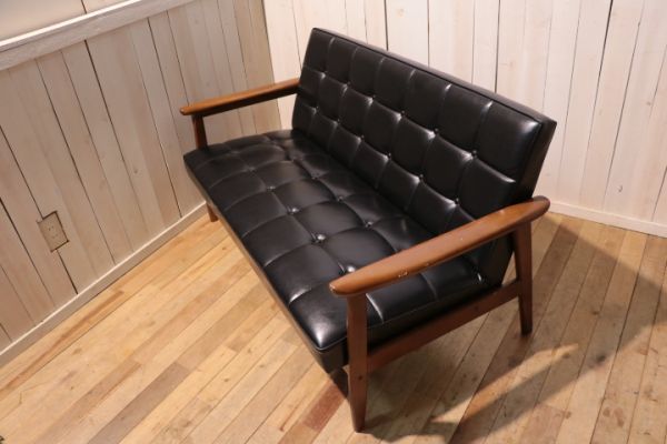 GT74 展示品 カリモク 60 Kチェア 2人掛け ソファ 2P ラブ karimoku 