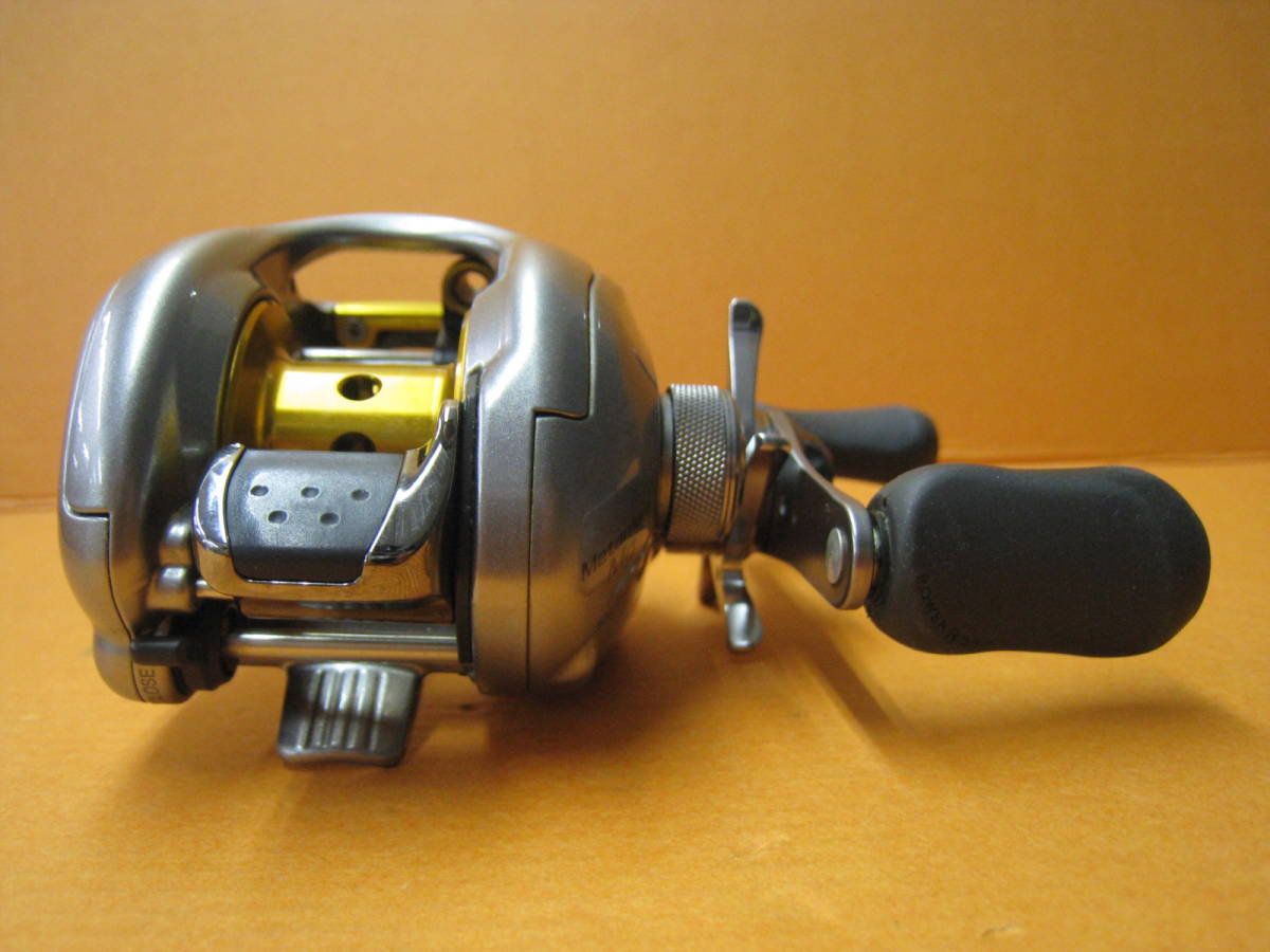 F5019-293♪シマノ 07' メタニウム Mg 右 良品 シマノ 07 ⁄ | WERFEN