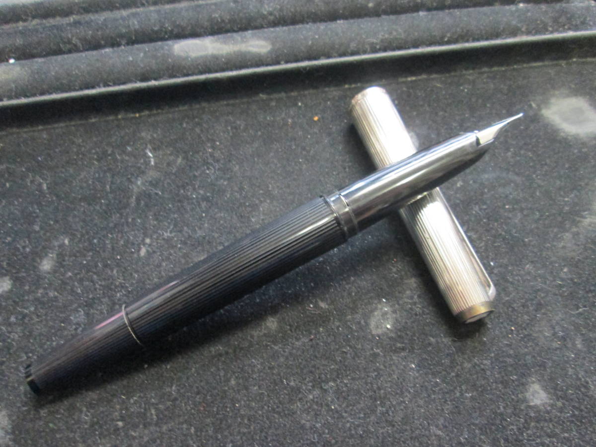 MONTBLANG 126 万年筆△モンブラン/18K/スターリングシルバーキャップ