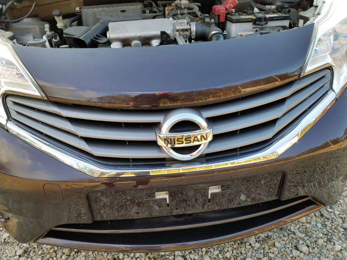 日産 ノート E12 純正 フロントグリル 【公式通販】
