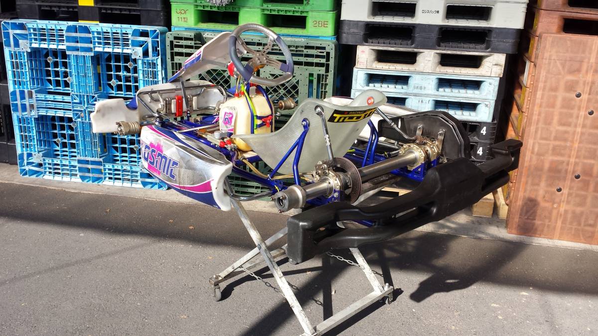 KOSMIC - 助けて このコスミックカートは良さそうですか？ : r⁄Karting 