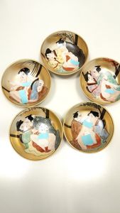 九谷 春画のYahoo!オークション(旧ヤフオク!)の相場・価格を見る