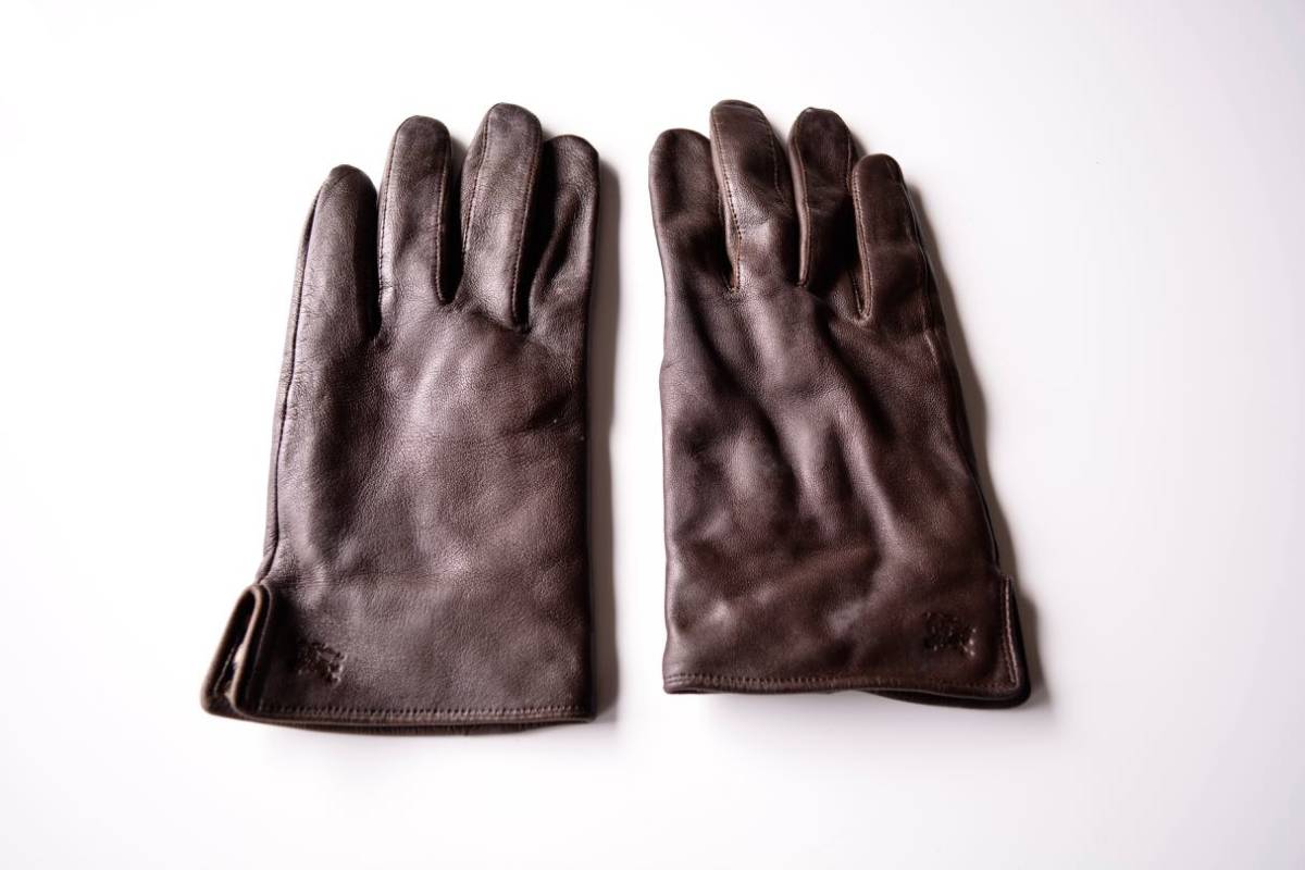 BURBERRYレザーグローブ　ノバチェック　8号 □バーバリ□レザー/裏ノバチェック柄/ブラウン/グローブ/手袋/男性M