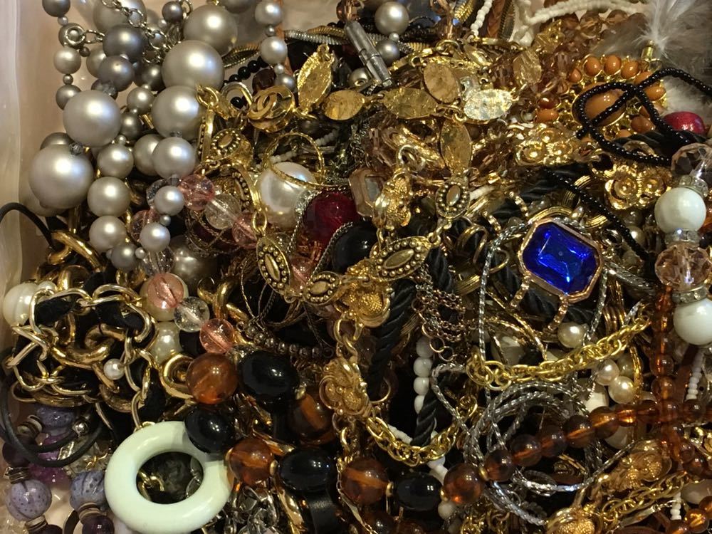 【ジャンク】アクセサリー 大量 まとめ売り 約3.6kg 
