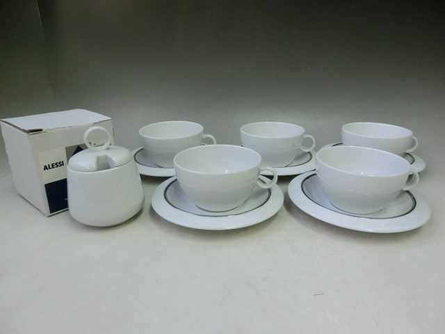 【数量限定，正規品】 ALESSI アレッシィ 白磁 ティーカップ＆ソーサー５客 シュガーポットセット コーヒーカップ(カップ＆ソーサー)｜売買されたオークション情報、yahooの商品情報をアーカイブ公開 - オークファ 茶器