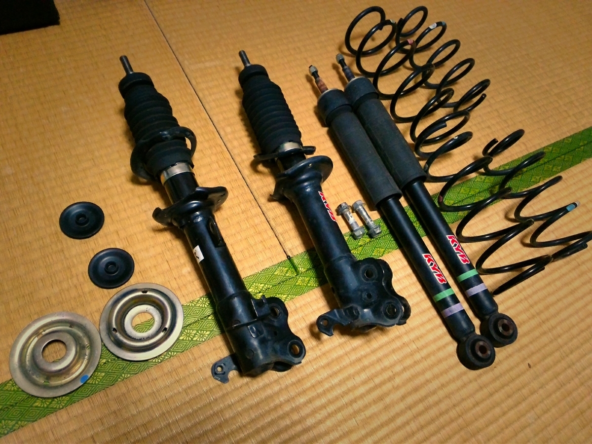 HA36S アルトワークス KYB 純正ショックアブソーバー＆サスペンション
