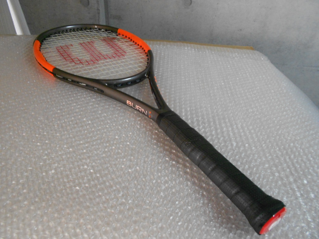 ウイルソン Wilson テニスラケット ウルトラ ツアー 95J V4.0 ULTRA TOUR 95J V4.0 WR117011 | メーカー, ウイルソン,ラケット | テニスジャパン本店 新品 wilson テニスラケット BURN 95J
