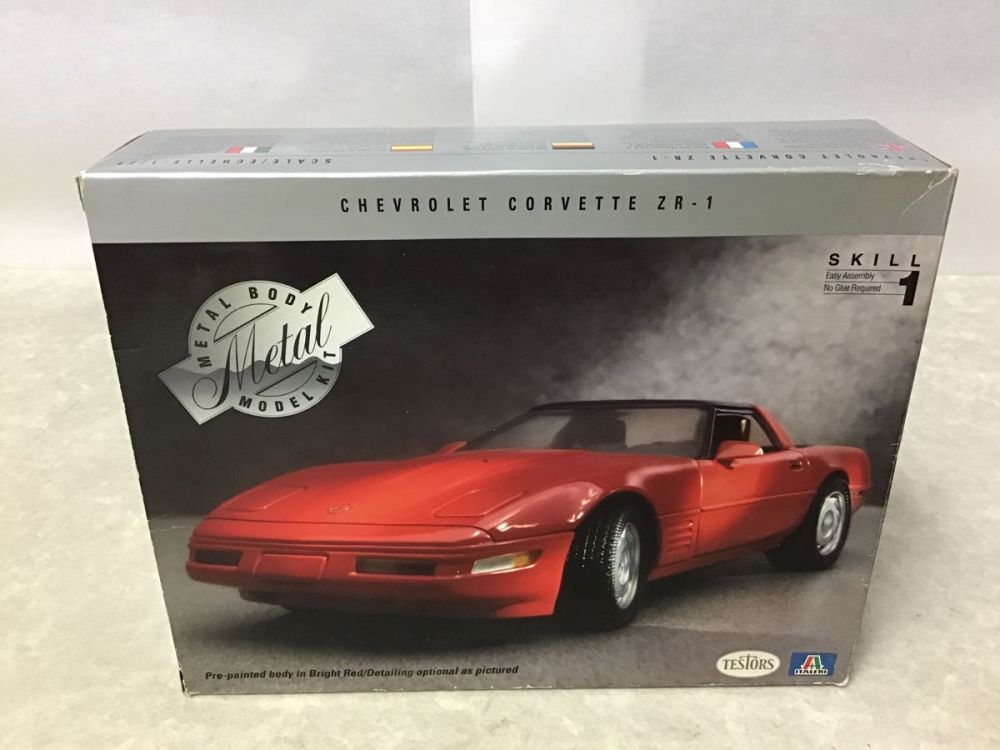 コルベット TESTORS×ITALERIコルベットZR-1メタルキット未組立品