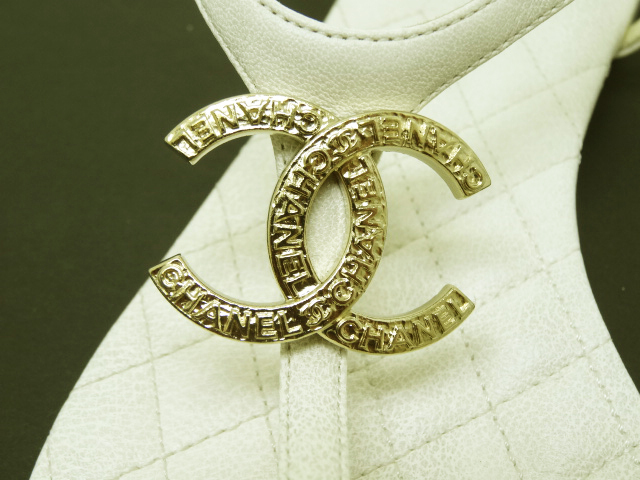 CHANEL/シャネル ココマーク マトラッセ 白 サンダル #37・1/2 中古