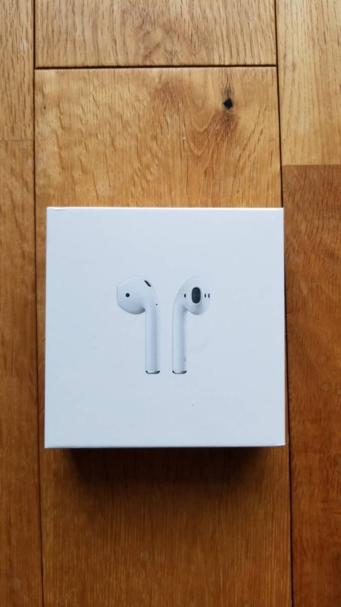 【未開封未使用品】Apple AirPods MMEF2J/A アップル イヤホン
