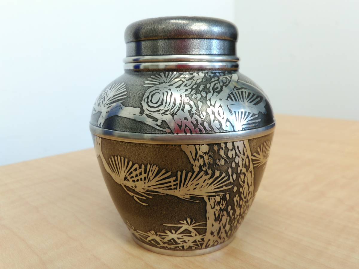 在銘四君子文錫茶心壺 550g EA993 錫製 唐草四君子文 錫