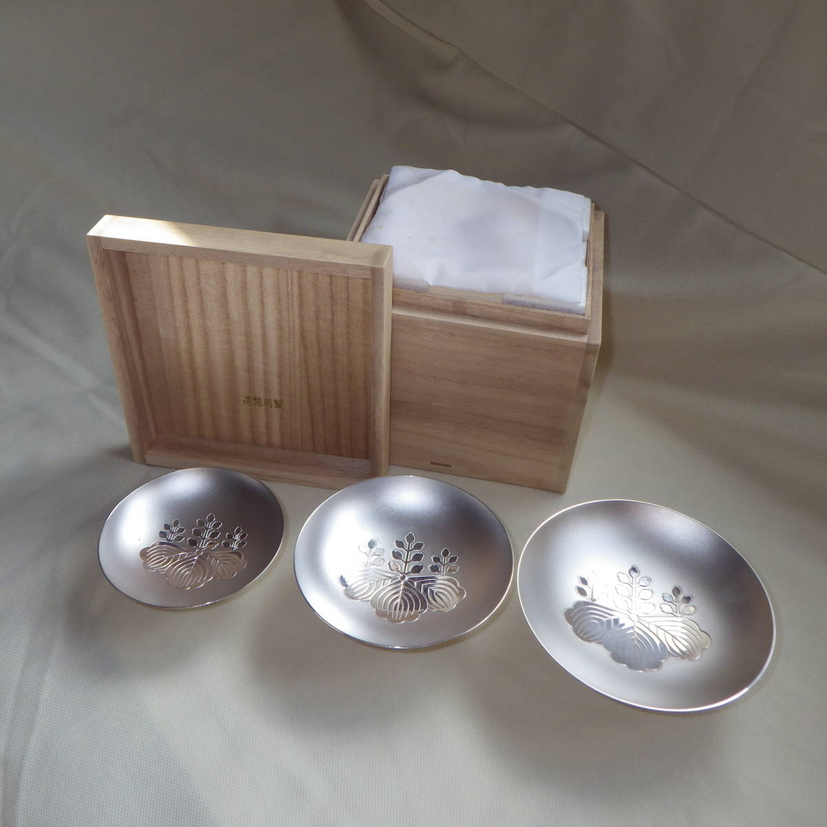 ○純銀 銀杯 総重量 約 394 g 日本国旗 1000 SILVER 造幣局製刻印