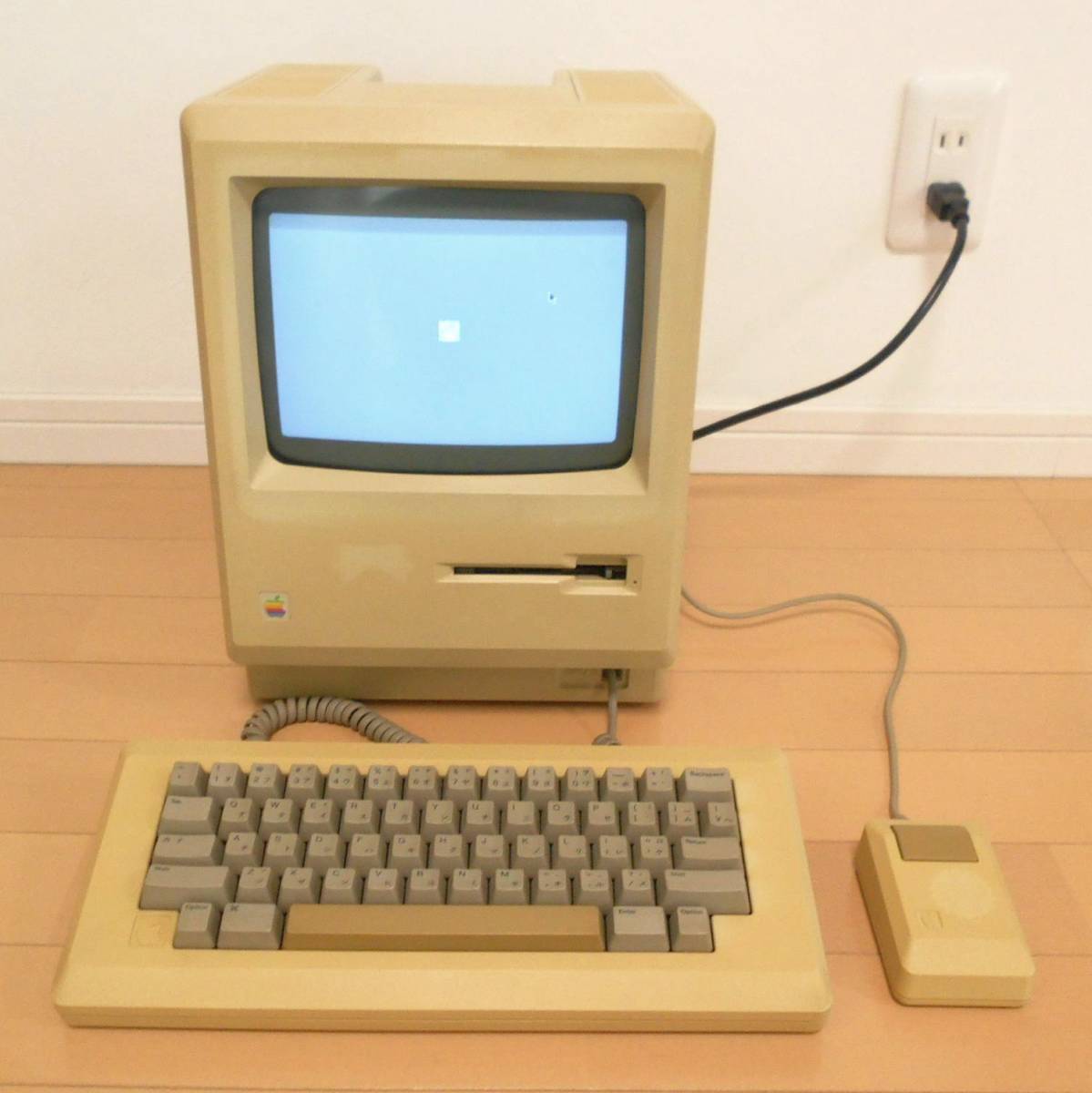 Plus Macintosh Apple 本体 公式通販 キーボード・マウス付き
