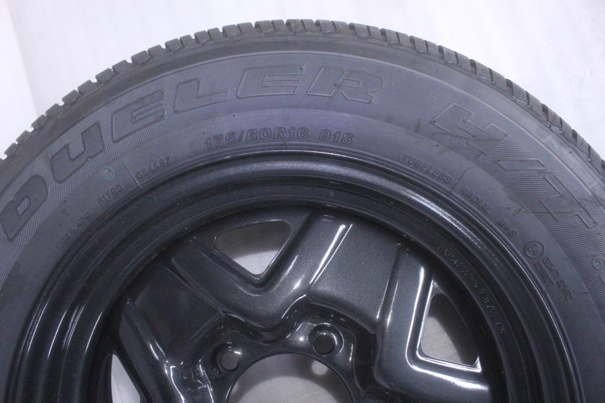 8X-1392☆新車外し☆JB64W☆ジムニー 背面タイヤ 175/80/R16 16インチ