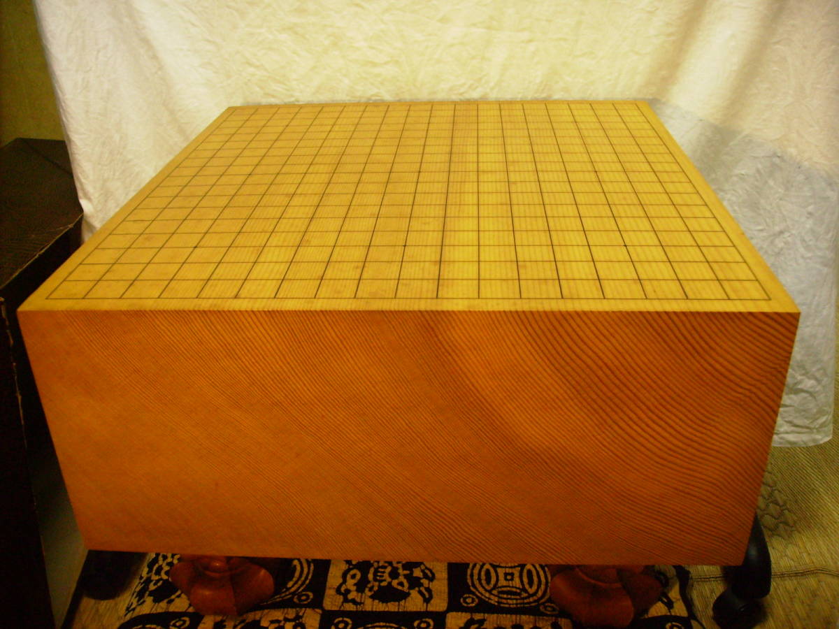 新榧 碁盤 四方柾目 へそ有 盤厚5.84寸 脚付 碁盤 四方柾目